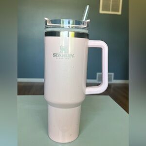 Light Pink 40oz Stanley